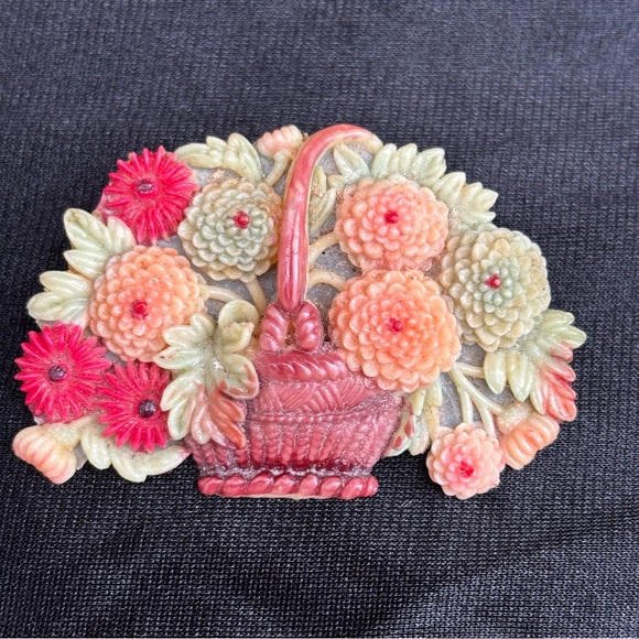 Vintage Bundle of 3 Celluloid Brooches 3D Collectibles Floral Art Deco 1940’s - Picture 4 of 8